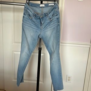 Light Washed Relaxed Skinny Crop Jessica Simpson Jeans